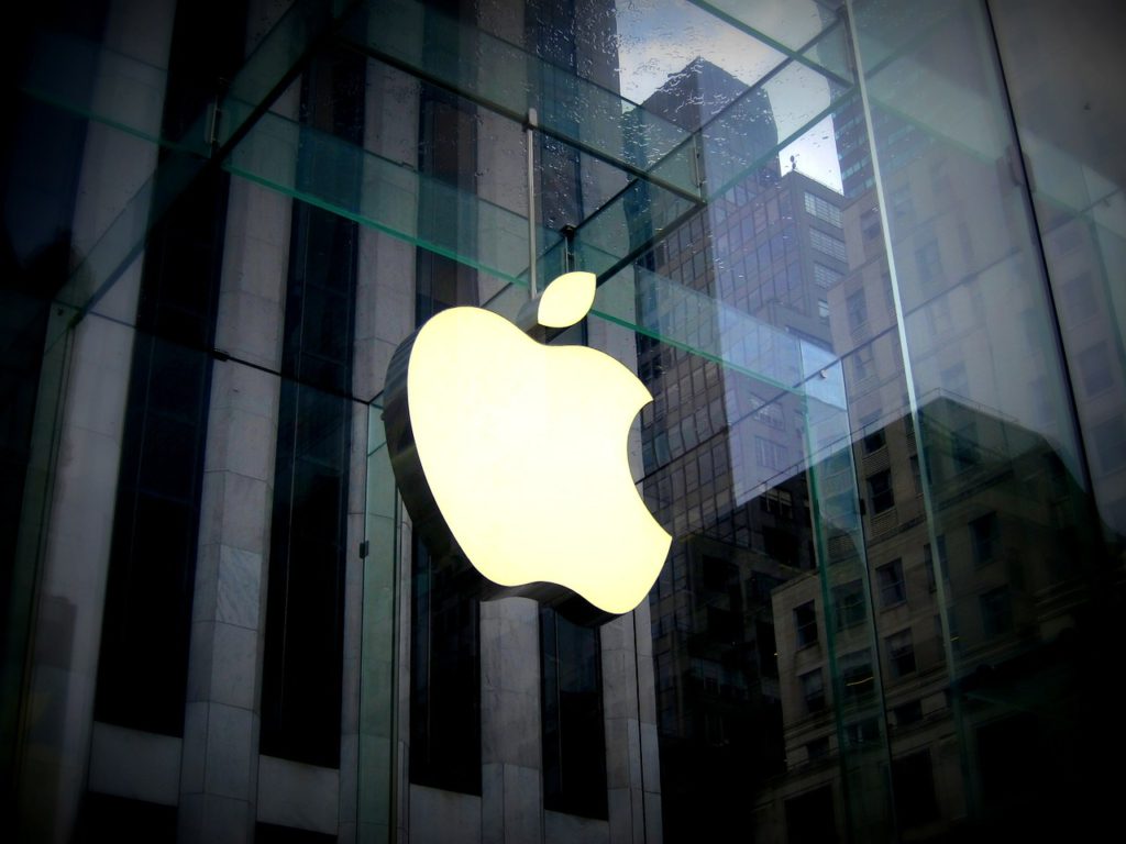 Apple Cerca Giovani Talenti Per Lo Store Leader Program 2014 MondoLavoro