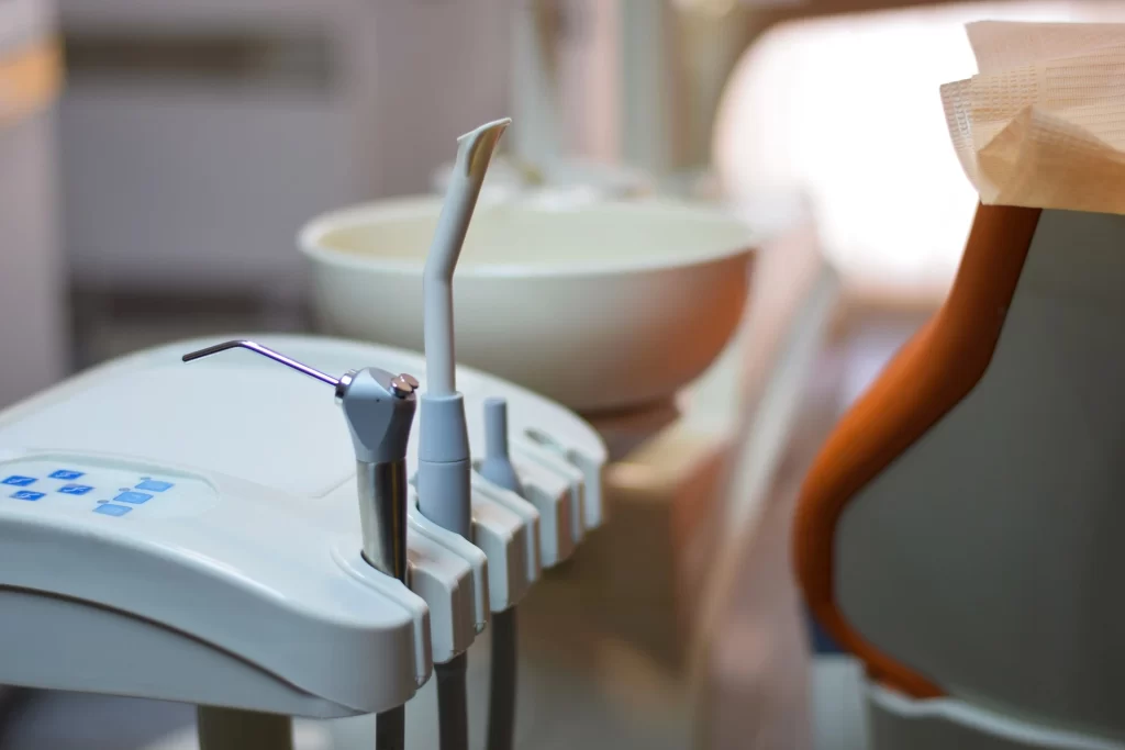 come diventare assistente di studio odontoiatrico